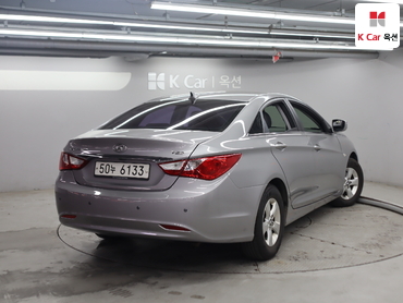 2013 - hyundai sonata