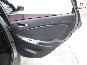 2018 - hyundai accent