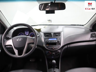2018 - hyundai accent