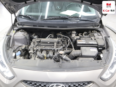 2018 - hyundai accent