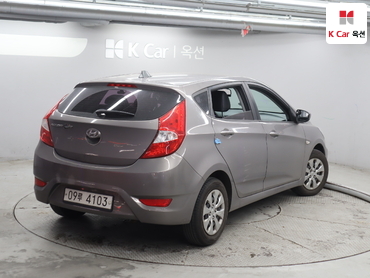 2018 - hyundai accent