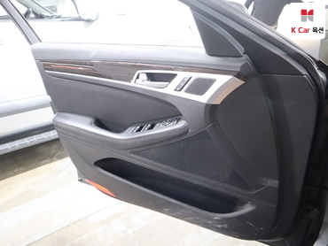 2017 - genesis g80