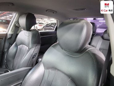 2017 - genesis g80