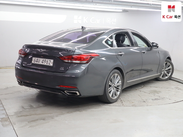 2017 - genesis g80