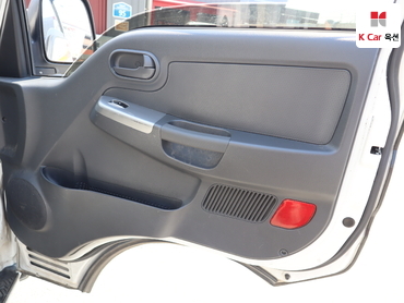 2019 - kia bongo iii