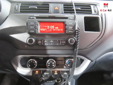 2012 - kia pride