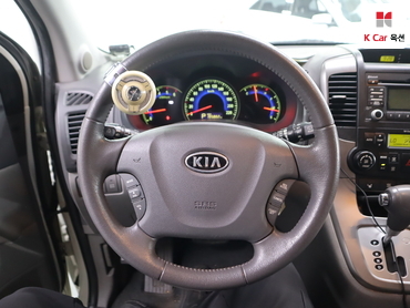 2011 - kia carnival