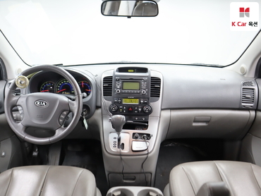 2011 - kia carnival