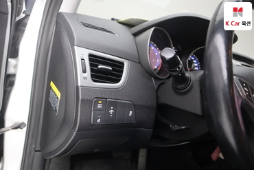 2015 - hyundai avante