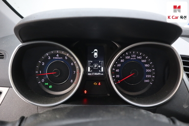 2016 - hyundai avante