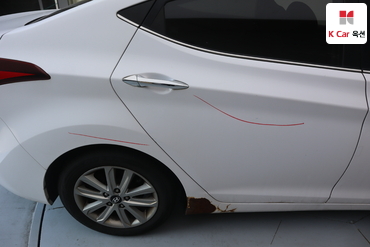 2016 - hyundai avante