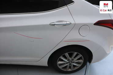 2016 - hyundai avante