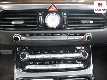 2018 - genesis eq900