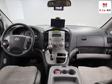 2014 - hyundai grand starex