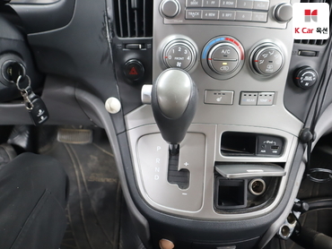 2014 - hyundai grand starex