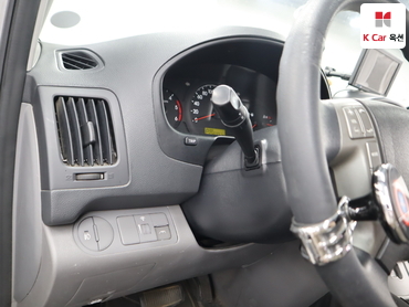 2014 - hyundai grand starex