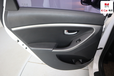 2013 - hyundai i30