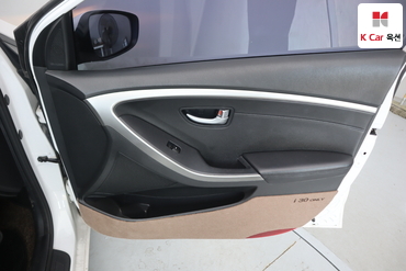 2013 - hyundai i30