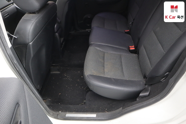 2011 - mercedes-benz b200