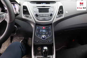 2015 - hyundai avante