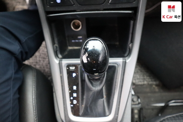 2015 - hyundai avante