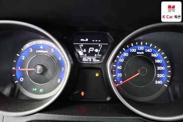 2015 - hyundai avante