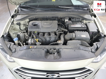 2017 - hyundai avante