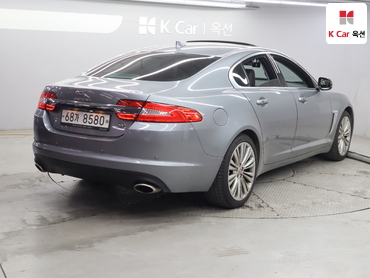 2015 - jaguar xf