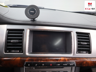 2015 - jaguar xf