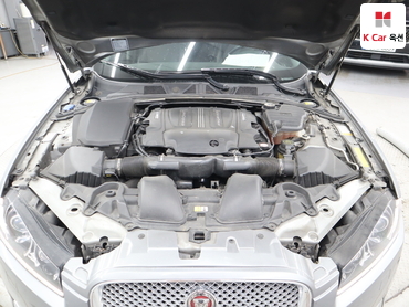 2015 - jaguar xf