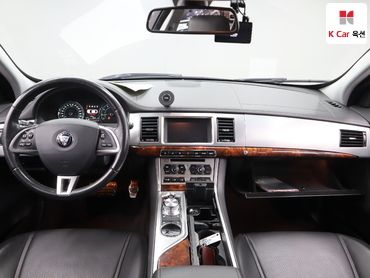 2015 - jaguar xf