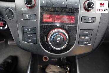 2011 - kia forte
