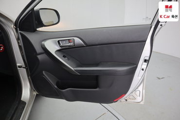 2011 - kia forte