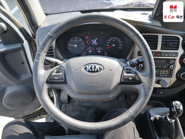 2017 - kia bongo iii