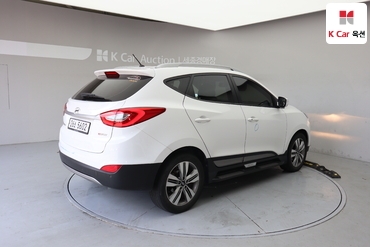 2015 - hyundai tucson