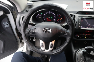 2011 - kia sportage