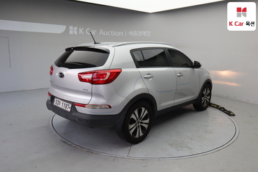 2011 - kia sportage