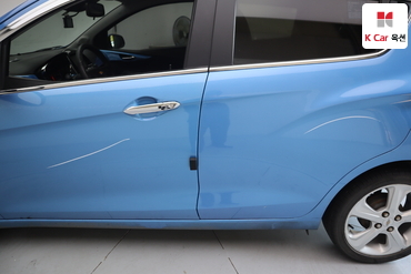 2016 - chevrolet spark