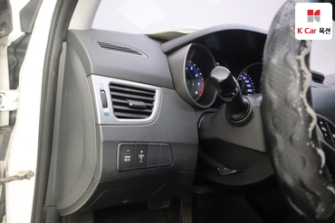 2011 - hyundai avante