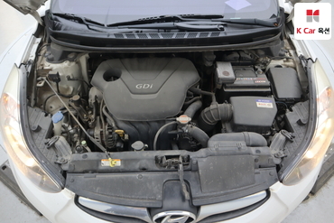 2011 - hyundai avante