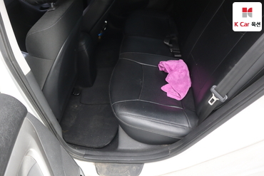 2011 - hyundai avante