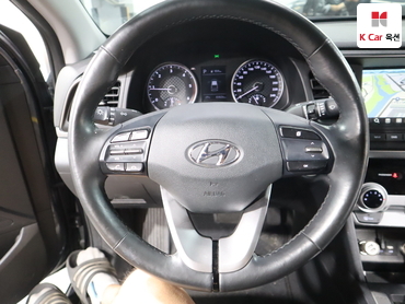 2020 - hyundai avante