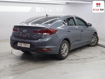 2020 - hyundai avante