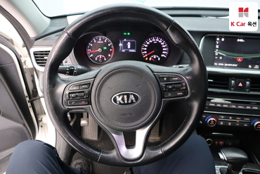 2016 - kia k5