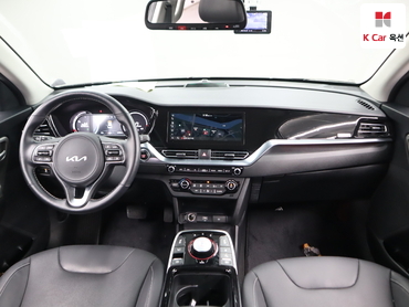 2024 - kia niro