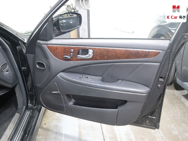 2012 - hyundai equus