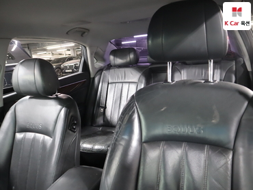 2012 - hyundai equus