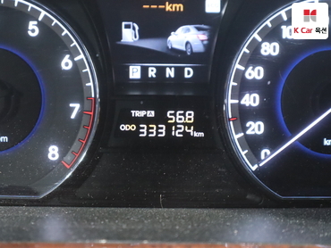 2012 - hyundai equus