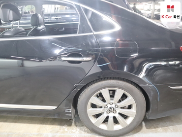 2012 - hyundai equus