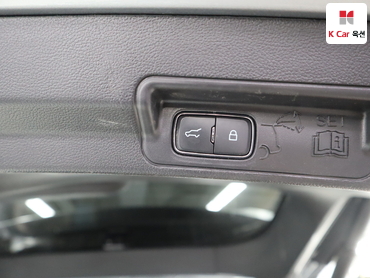 2022 - ford explorer